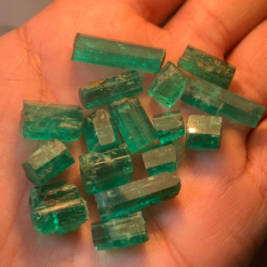 Exceptional Faceted Rough Emerald Lot – Panjshir Valley, Afghanistan.